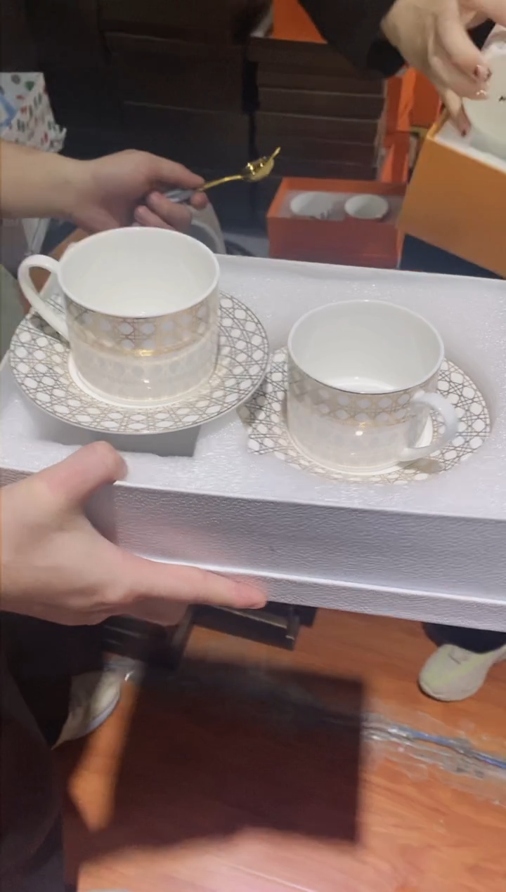 【闪购商品】杯全场正品，京东包邮