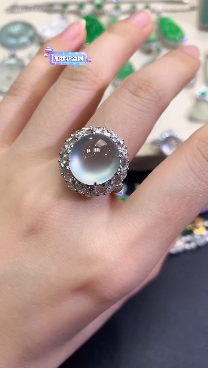 【闪购商品】翡翠戒指18K金镶嵌D37   