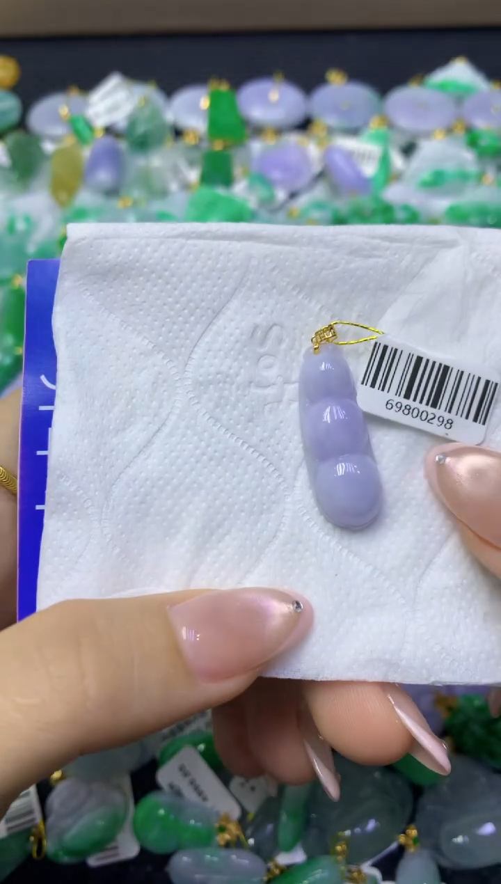 颈饰未镶嵌翡翠天然缅甸翡翠A货