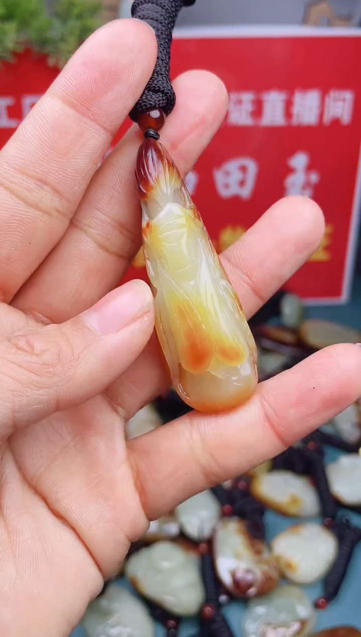 【闪购商品】和田玉颈饰未镶嵌