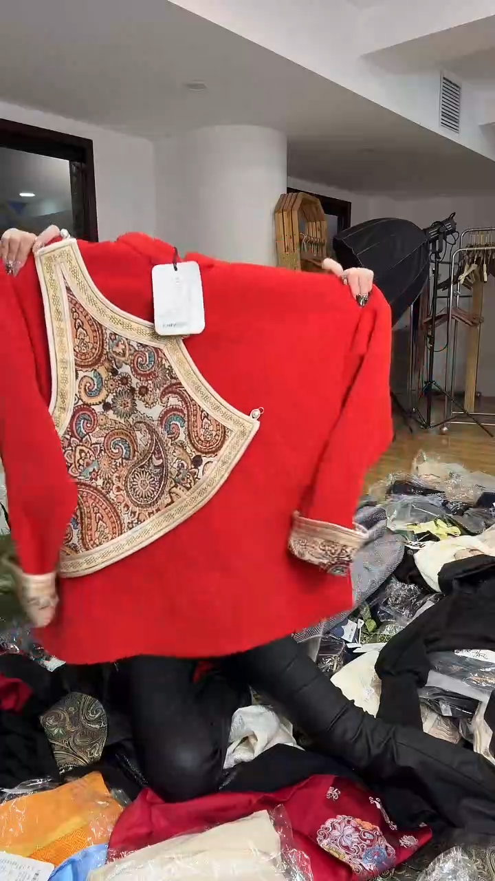 S码         100斤  卫衣