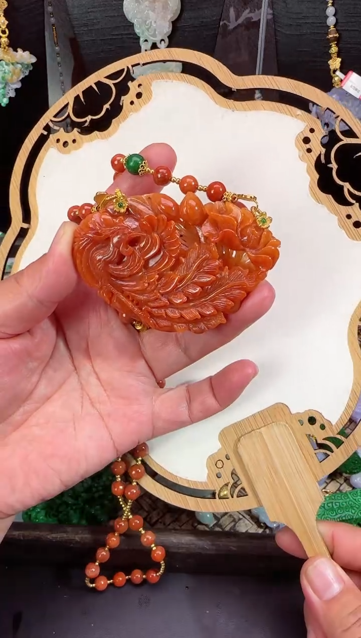 【闪购商品】翡翠颈饰未镶嵌拍照