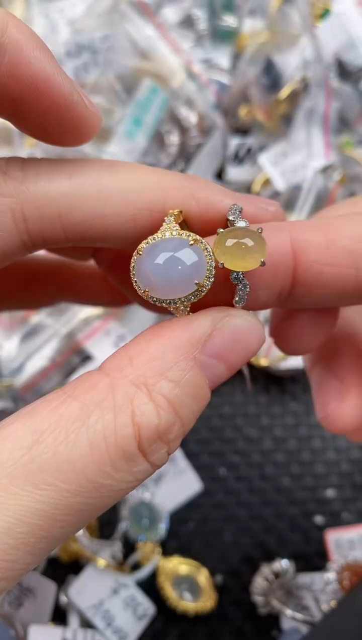 银S925镶嵌戒指翡翠888             3