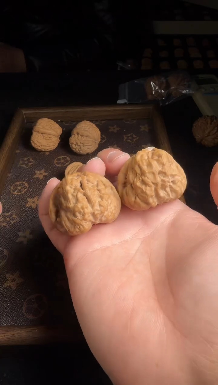 吊坠文玩核桃42尺全品蛤蟆头