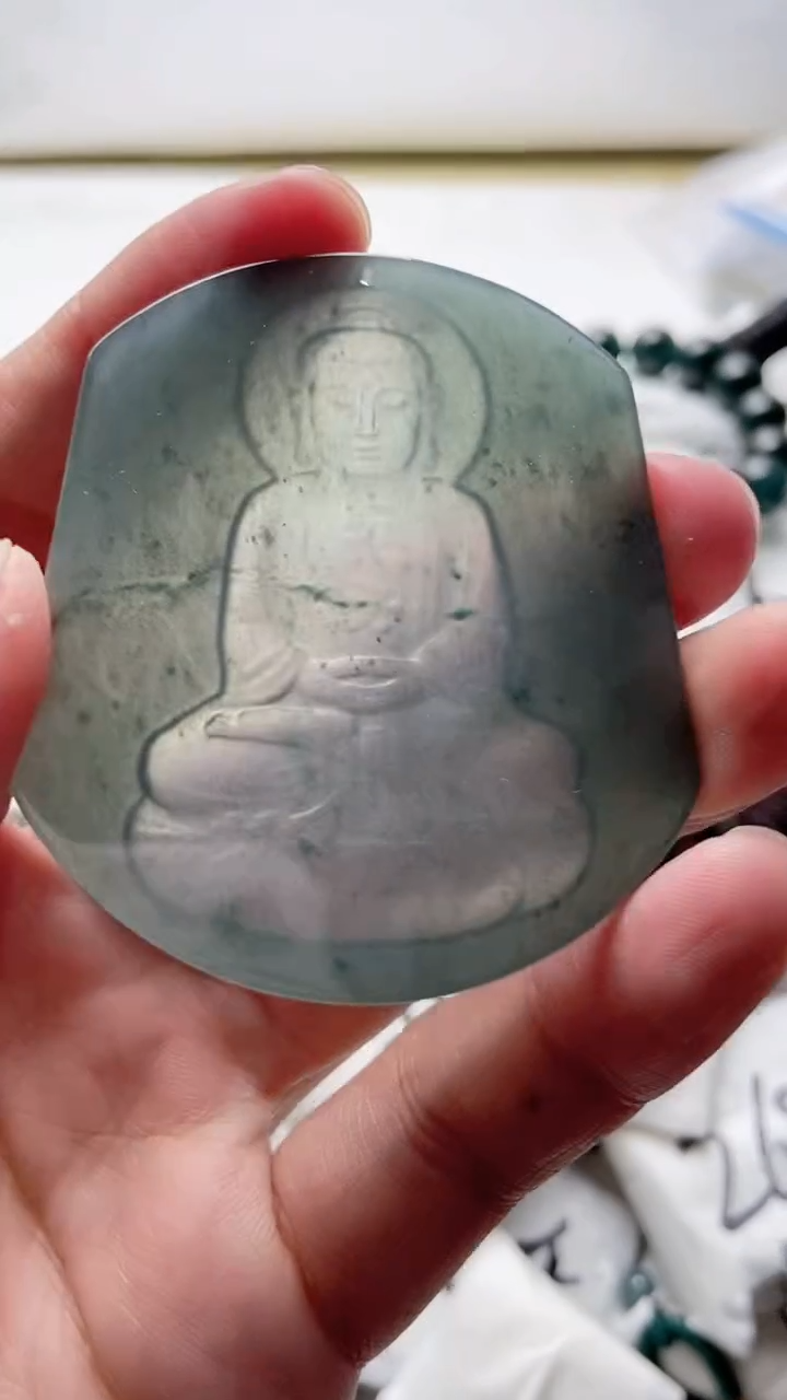 【闪购商品】翡翠颈饰未镶嵌8888888888888