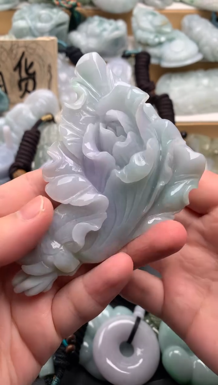 吊坠(不含链)未镶嵌翡翠1