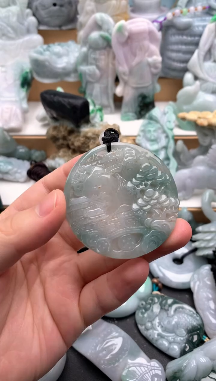 吊坠(不含链)未镶嵌翡翠1