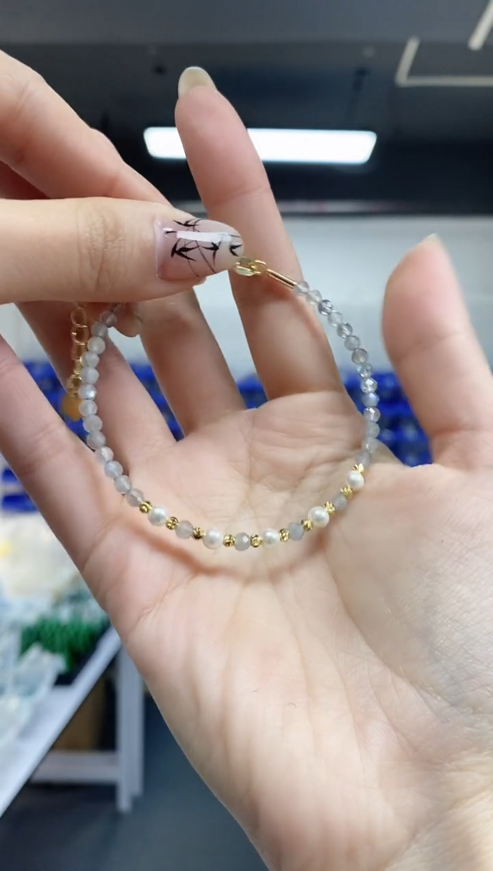 【闪购商品】淡水珍珠手串未镶嵌多样性发其一颜色微差