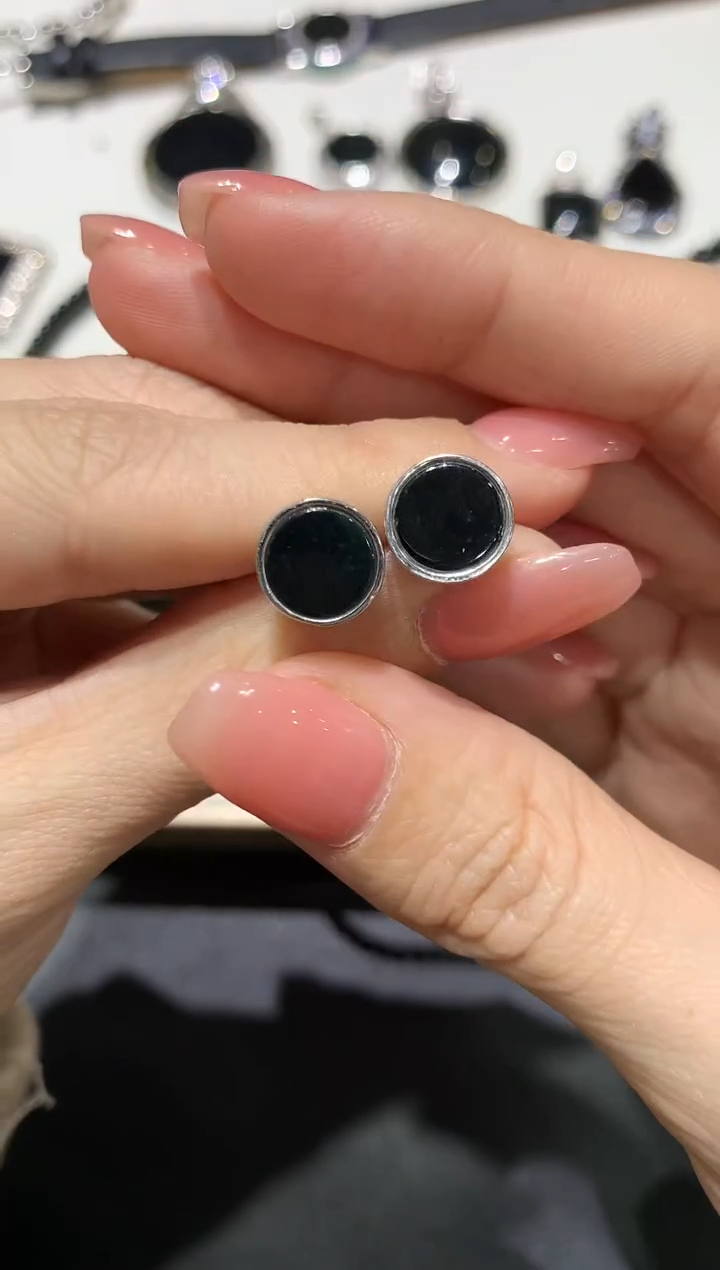 【闪购商品】翡翠吊坠(不含链)银S925镶嵌43多人多样性随机发货1件