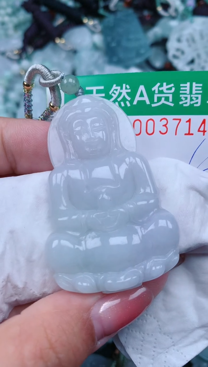 【闪购商品】翡翠颈饰未镶嵌.0003714