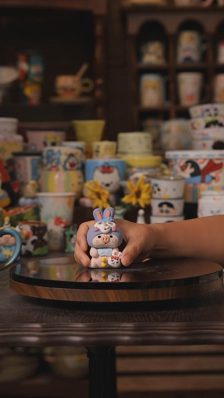 摆件景德镇釉下彩绘设计师款式陶瓷