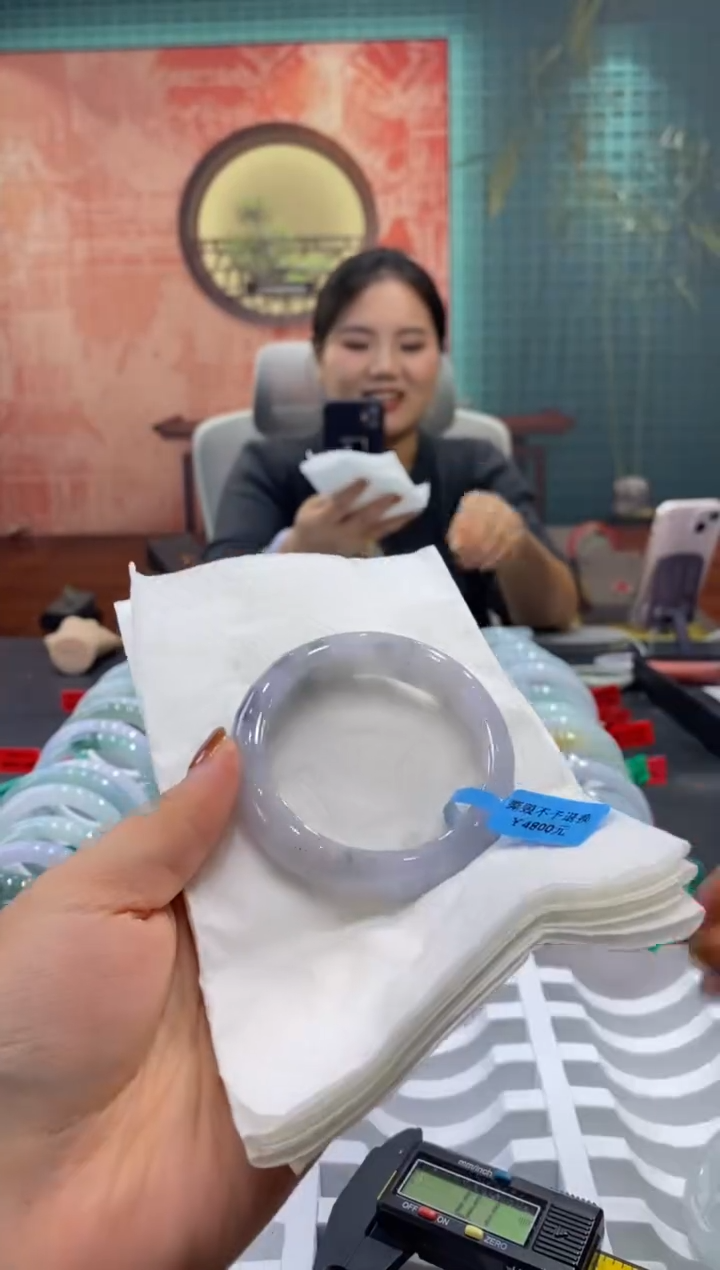 未镶嵌手镯翡翠多人00017438