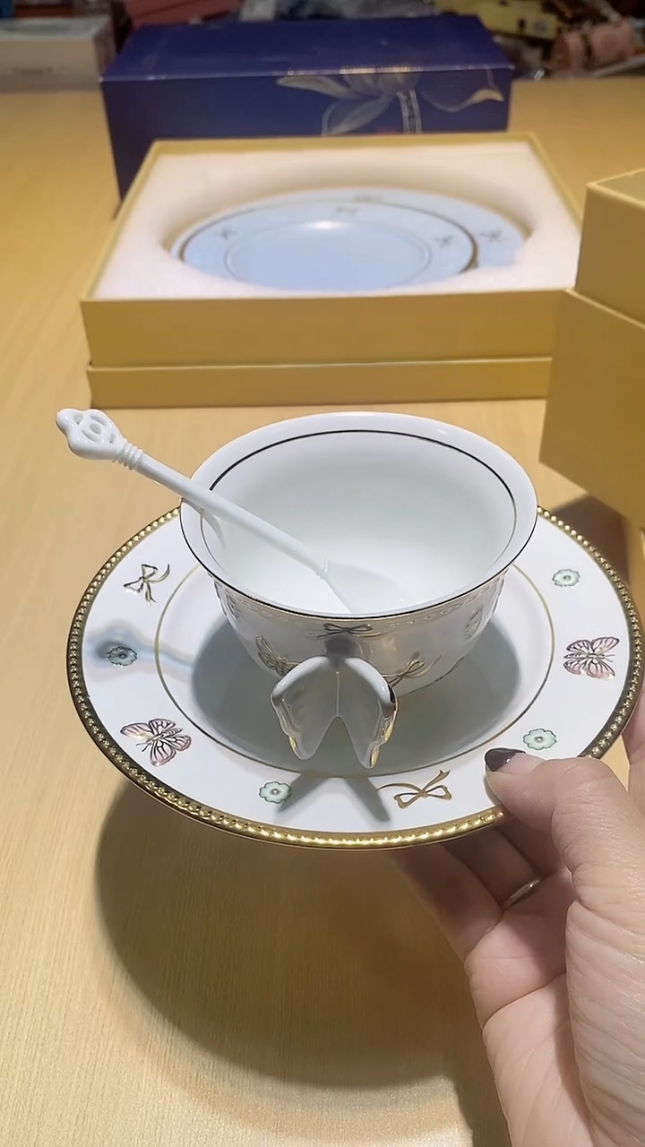 【闪购商品】瓷片锅碗瓢盆一件不剩