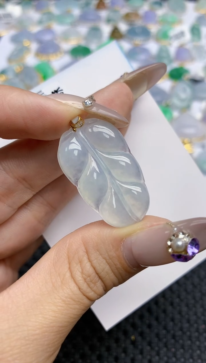 翡翠挂件18K金镶嵌370    天然翡翠A货