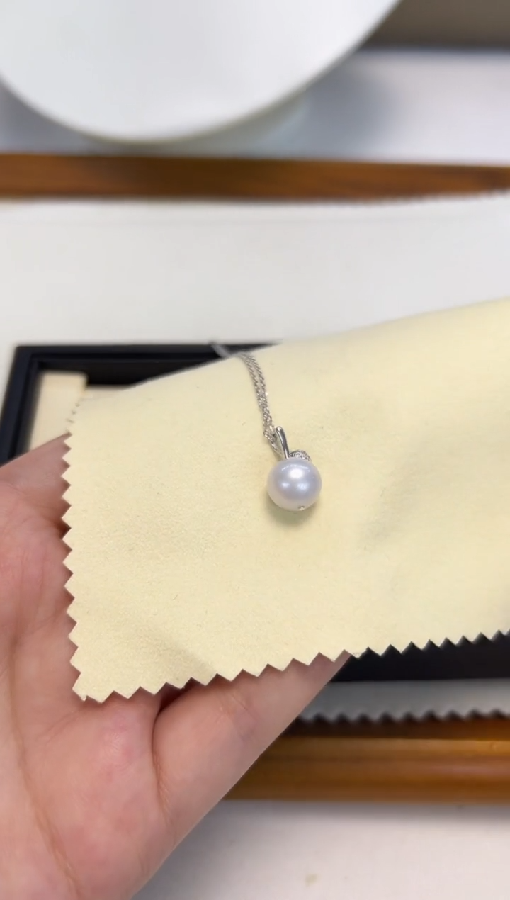 颈饰银S925镶嵌淡水珍珠多***水吊坠
