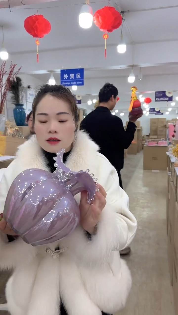 【闪购商品】无铅玻璃甄选花器-j-早39