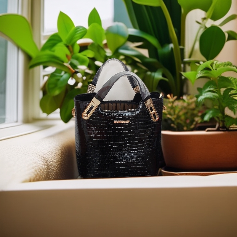 红色黑色时尚单肩斜挎女包妈妈包。斜跨鳄鱼纹水桶包肩包女士百搭