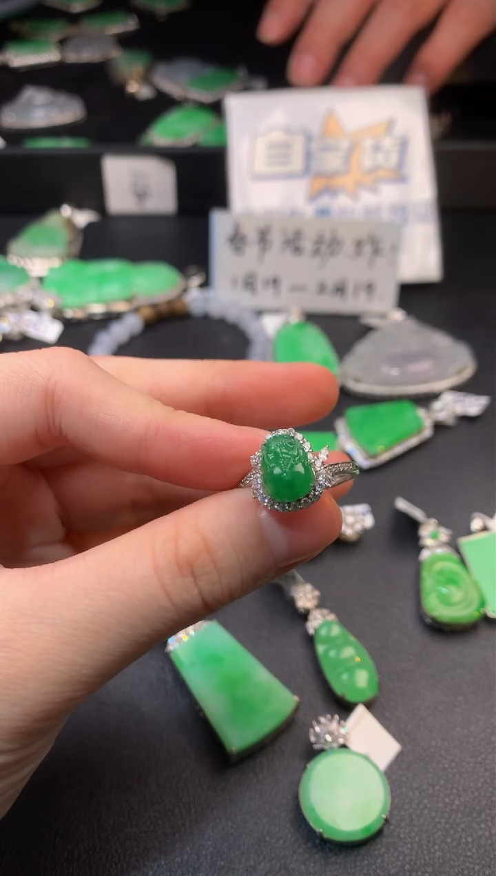 【闪购商品】翡翠戒指银S925镶嵌翡翠