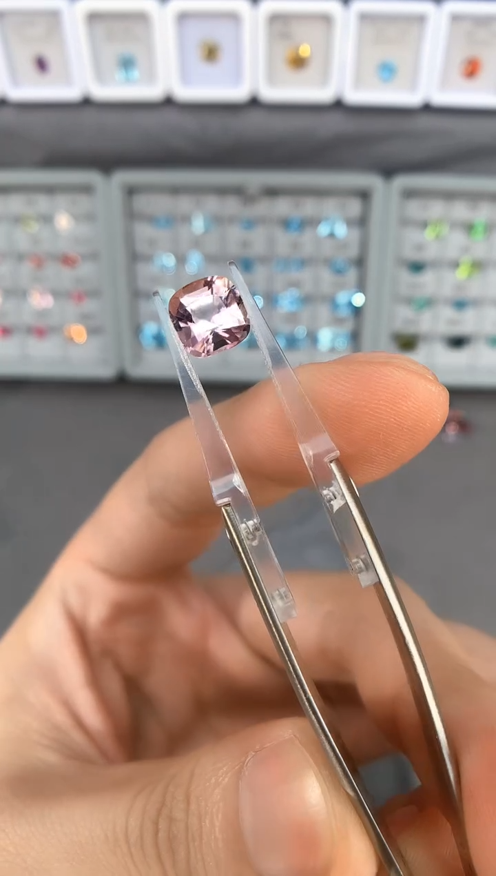 【闪购商品】定制碧玺裸石未镶嵌2.59ct