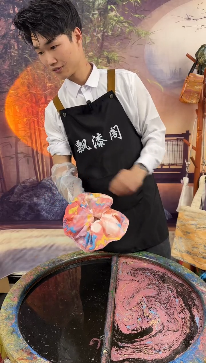 发圈现场制作版 