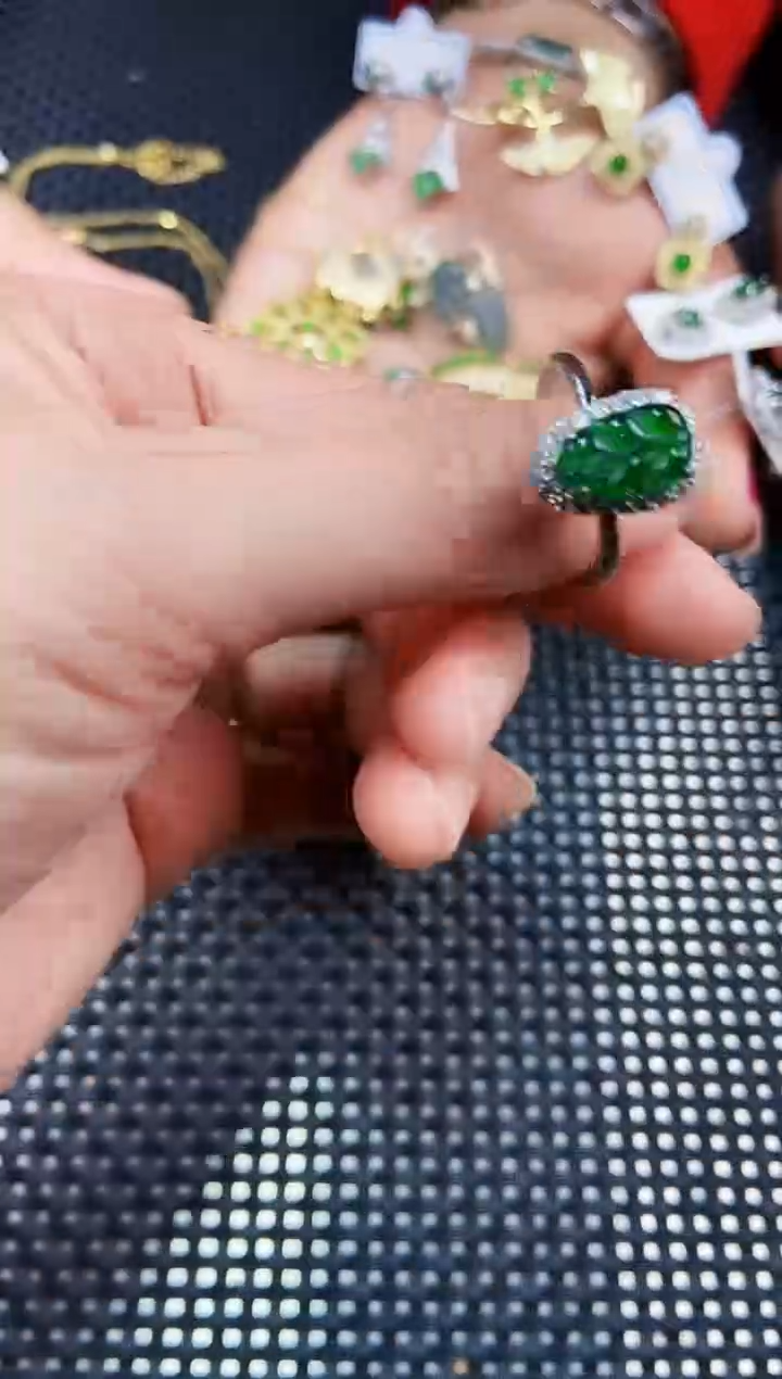 【闪购商品】翡翠戒指未镶嵌111111111