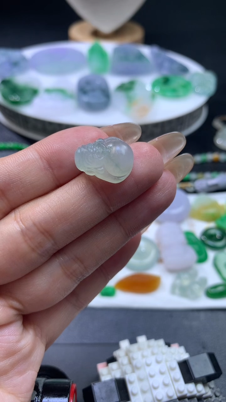 【闪购商品】定制翡翠未镶嵌翡翠