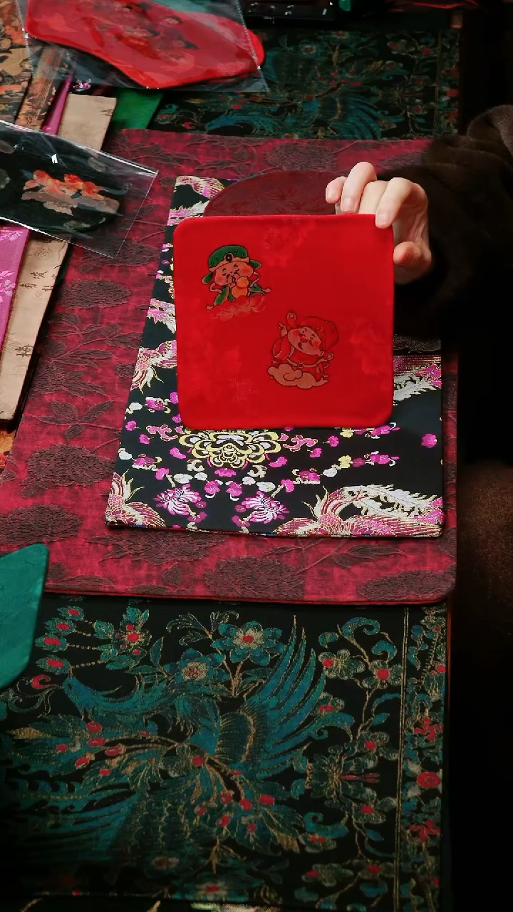 【闪购商品】别具一阁布艺尺寸16