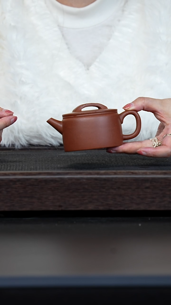 【闪购商品】紫砂茶壶微瑕红皮龙汉瓦