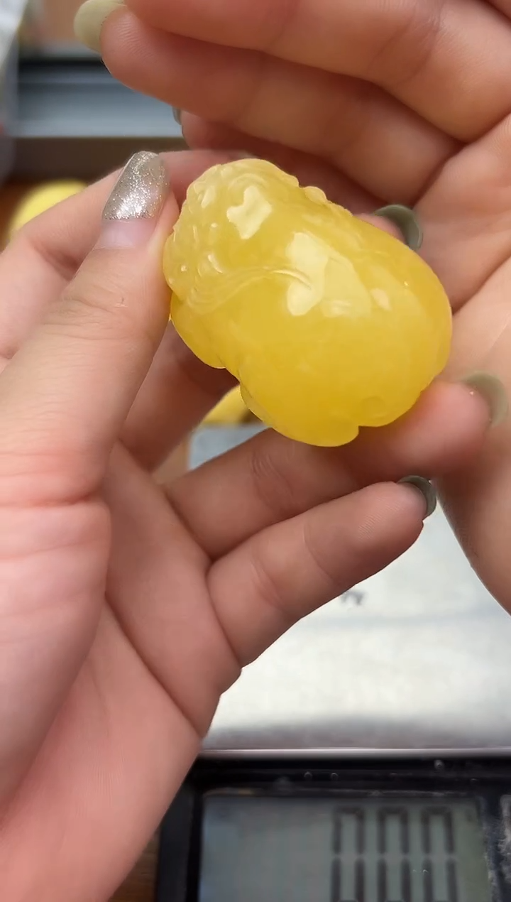 未镶嵌蜜蜡裸石蜜蜡吊坠