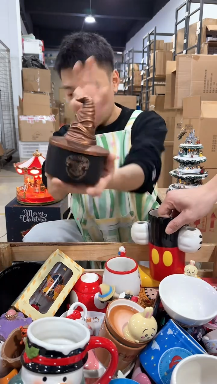 瓷片分院帽首饰盒