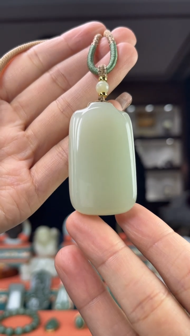 【闪购商品】和田玉颈饰未镶嵌佩佩