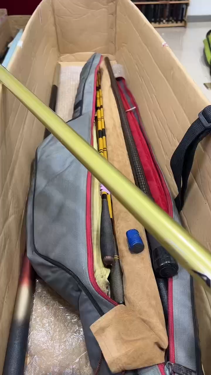阿*鱼竿 孤品 微瑕疵 以直播间讲解为主 不包邮