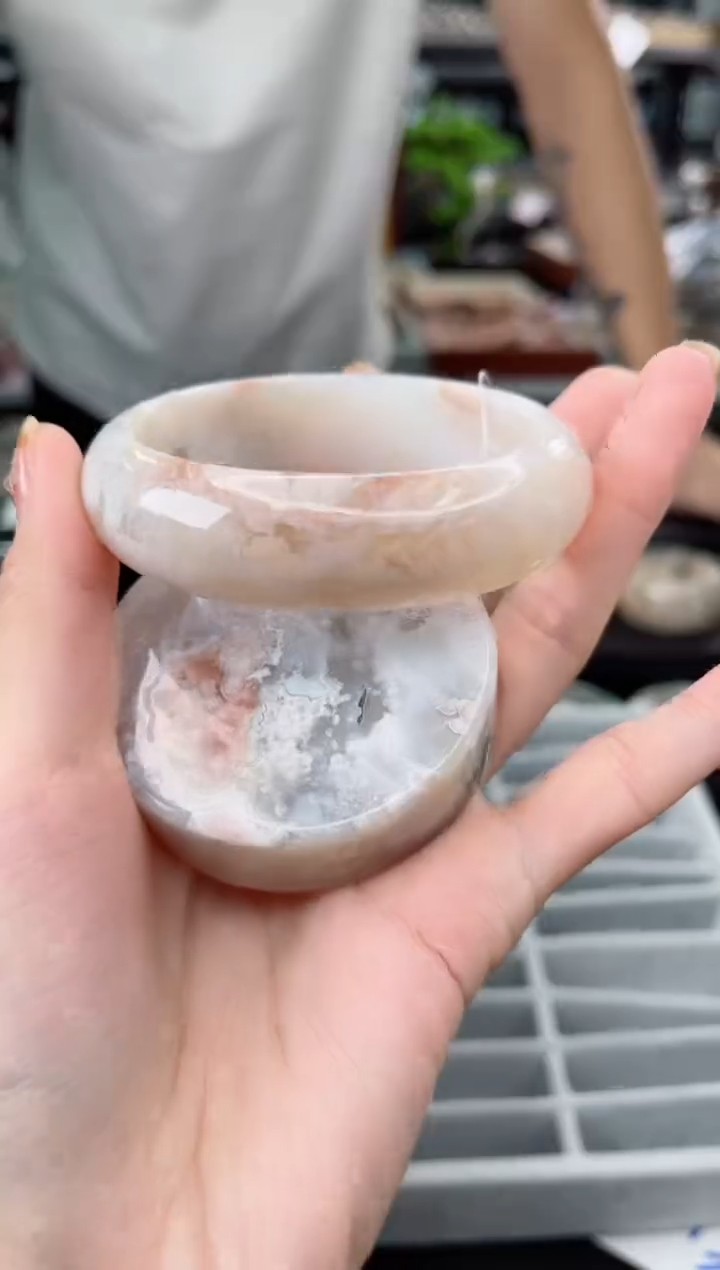 【闪购商品】石英质玉手镯未镶嵌59圈口（赠品镯心）1569199