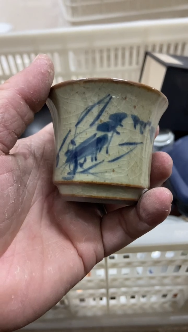 杯子瓷无运费险有瑕疵的摄影的产品有使用过的痕迹有点脏介意勿拍