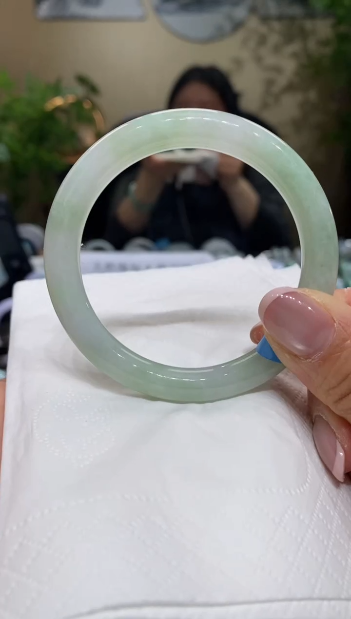 【闪购商品】翡翠手镯未镶嵌翡翠手镯