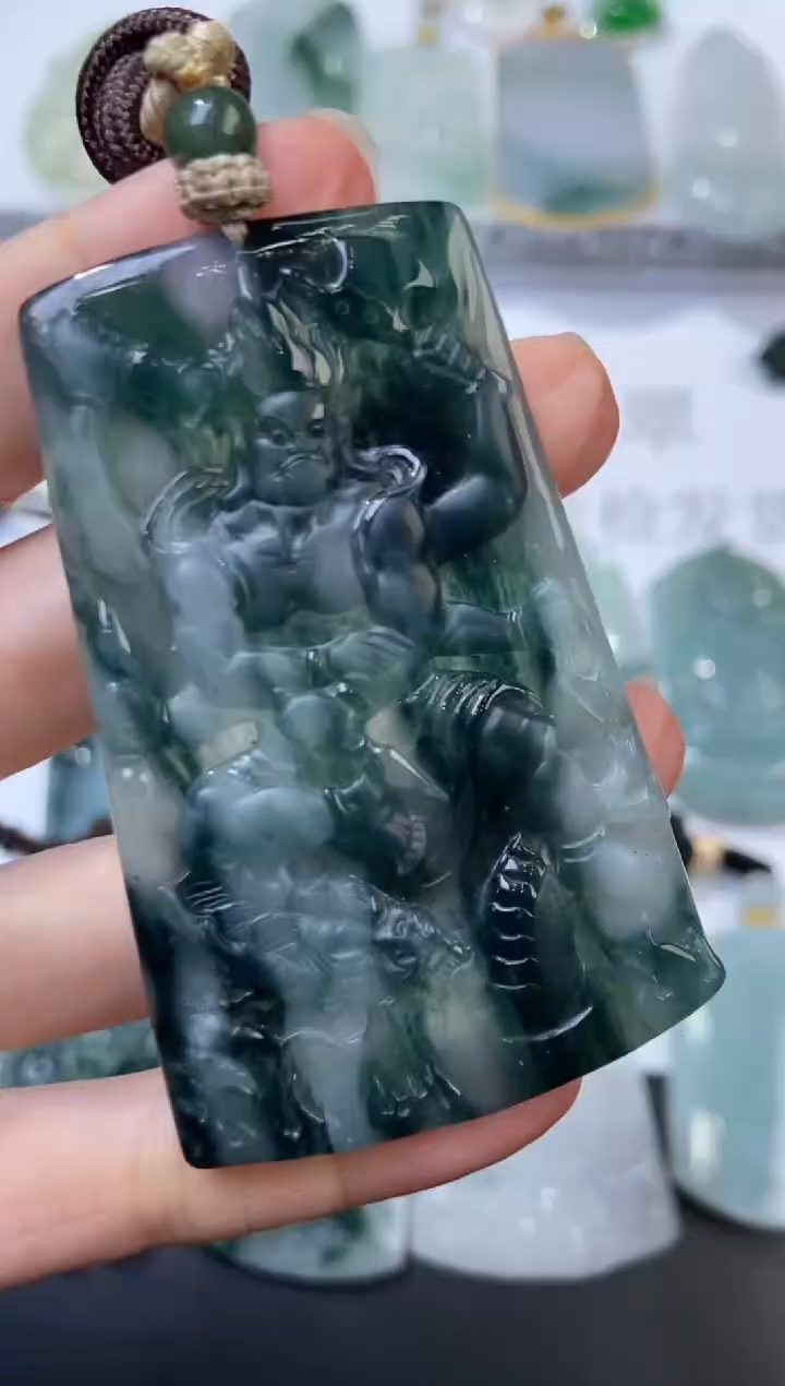 未镶嵌挂件翡翠376618   多人