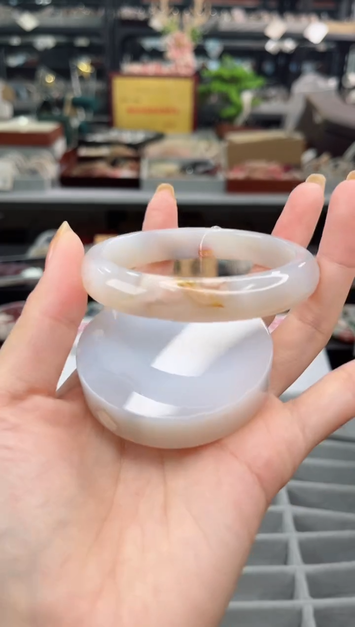 【闪购商品】石英质玉手镯未镶嵌58圈口（赠品镯心）3452218