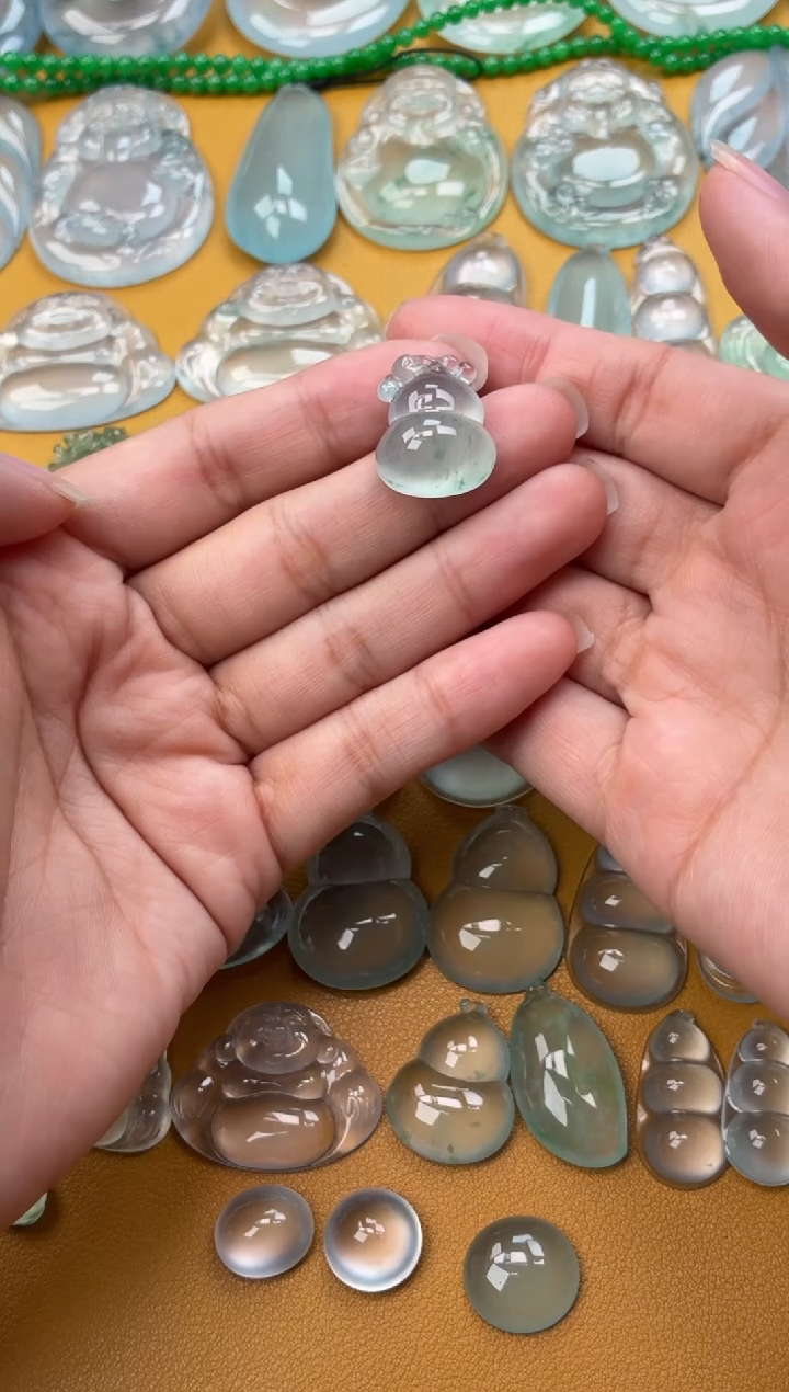 吊坠(不含链)未镶嵌翡翠22 葫芦 20.4 16.6 9.7