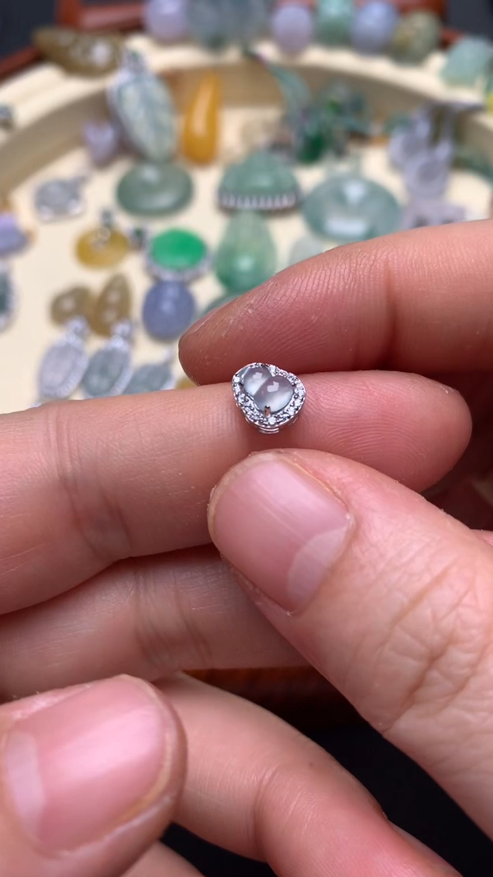 【闪购商品】翡翠颈饰银S925镶嵌翡翠镶嵌葫芦