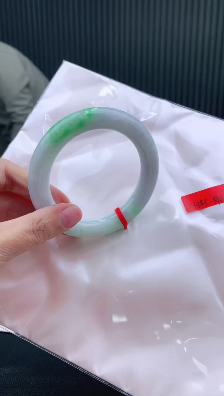 未镶嵌手镯翡翠59+