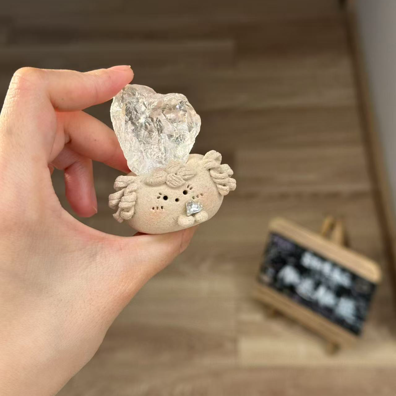 水晶小豆丁可爱白水