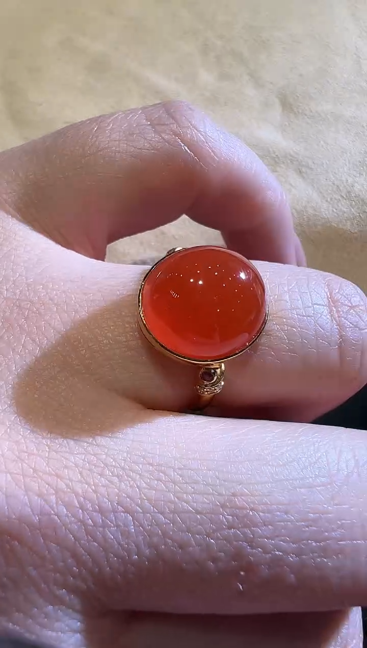18K金镶嵌南红玛瑙戒指南红戒指