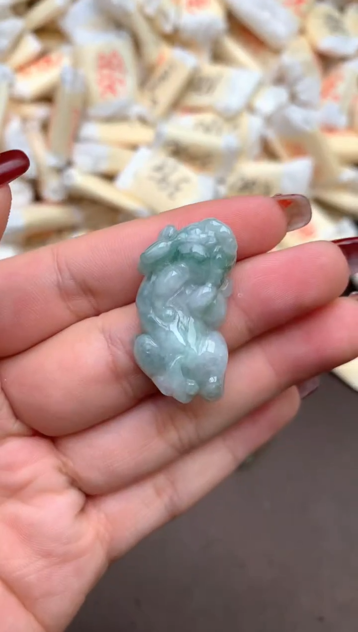 【闪购商品】翡翠挂件未镶嵌—