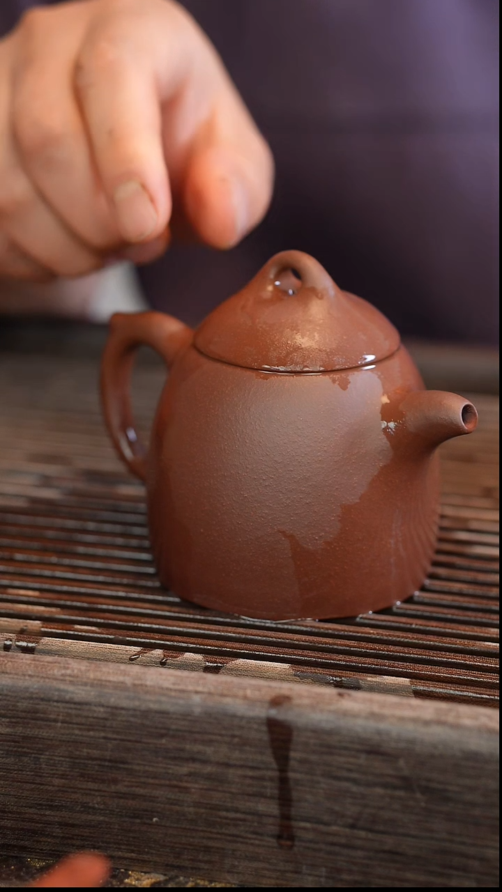 茶壶紫砂秦权 18目 紫泥 半手工 210cc
