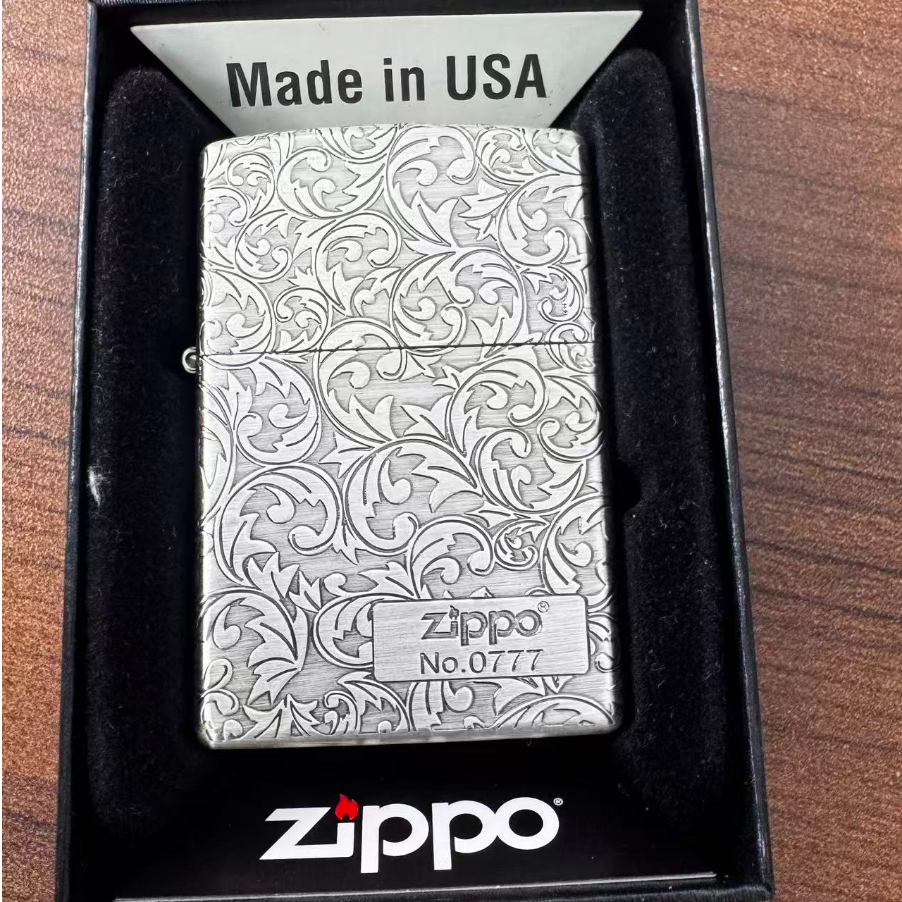 ZIPPO/之宝打火机常规【古银唐草】煤油机【竞拍】