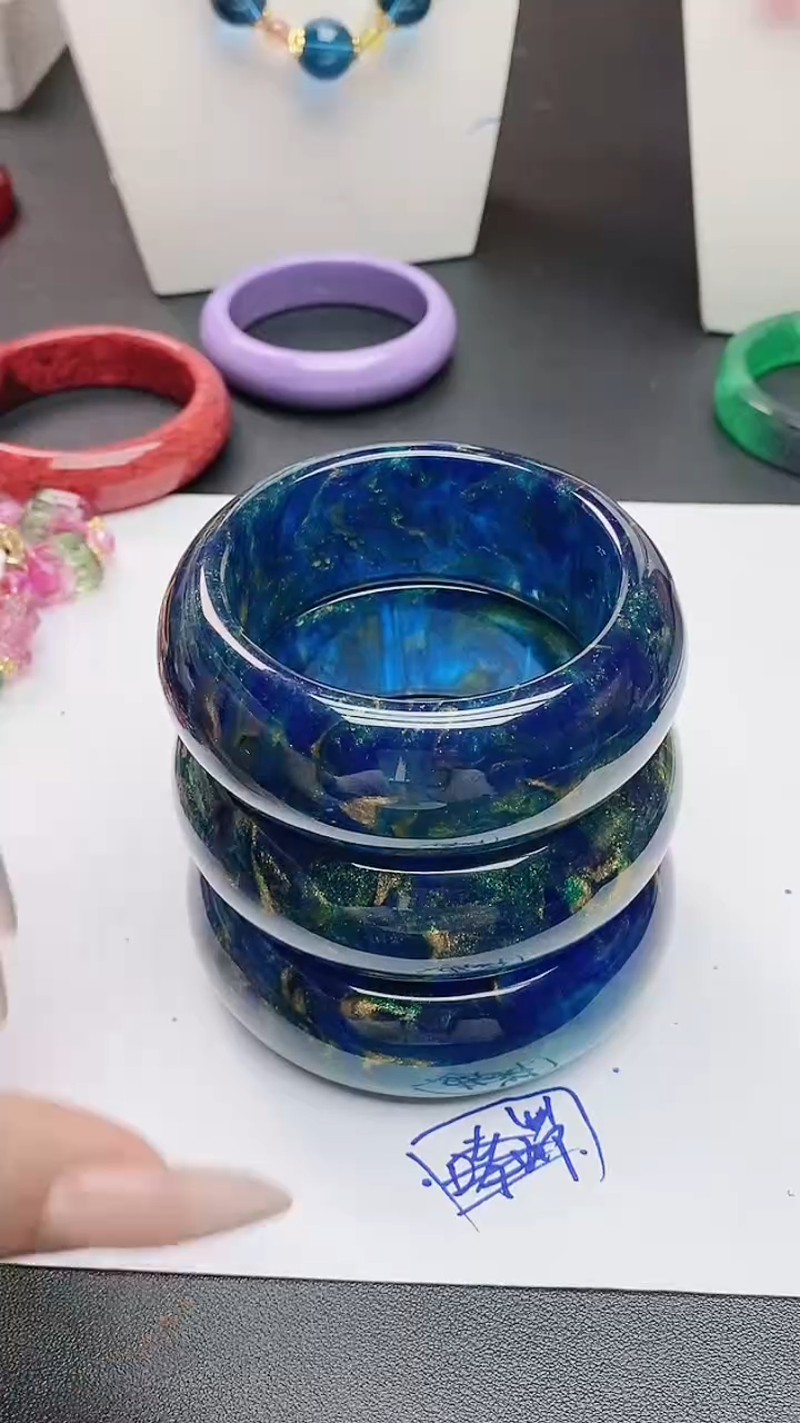 无非金属     蓝晶醇   大气款  精美