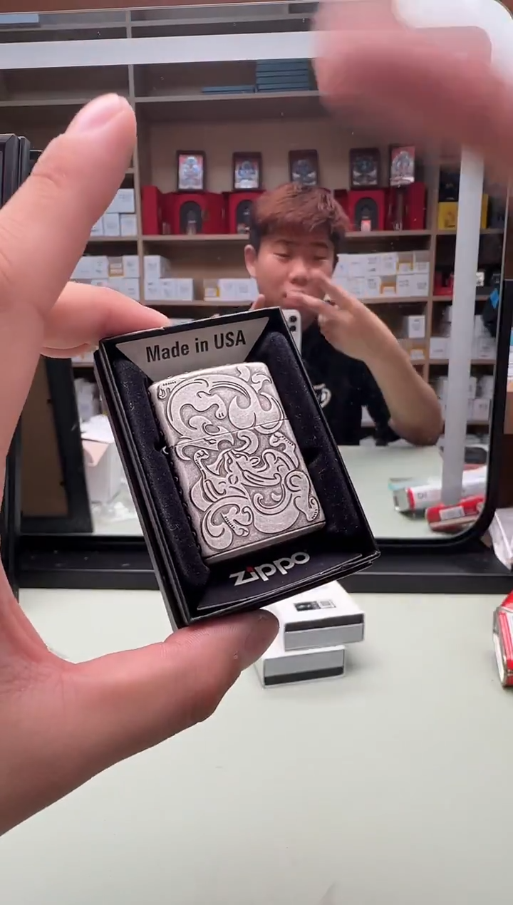 Zippo打火机龙古银盔甲