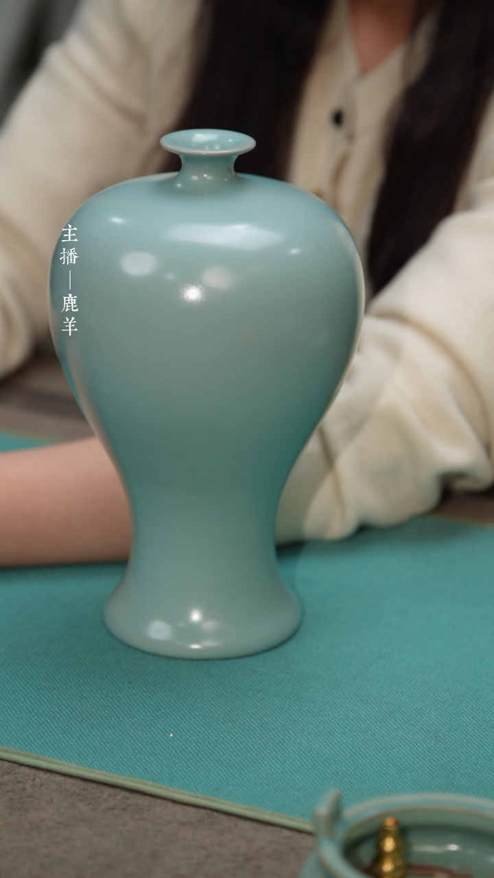 【闪购商品】宽肩梅瓶*汝瓷微瑕简包-羊