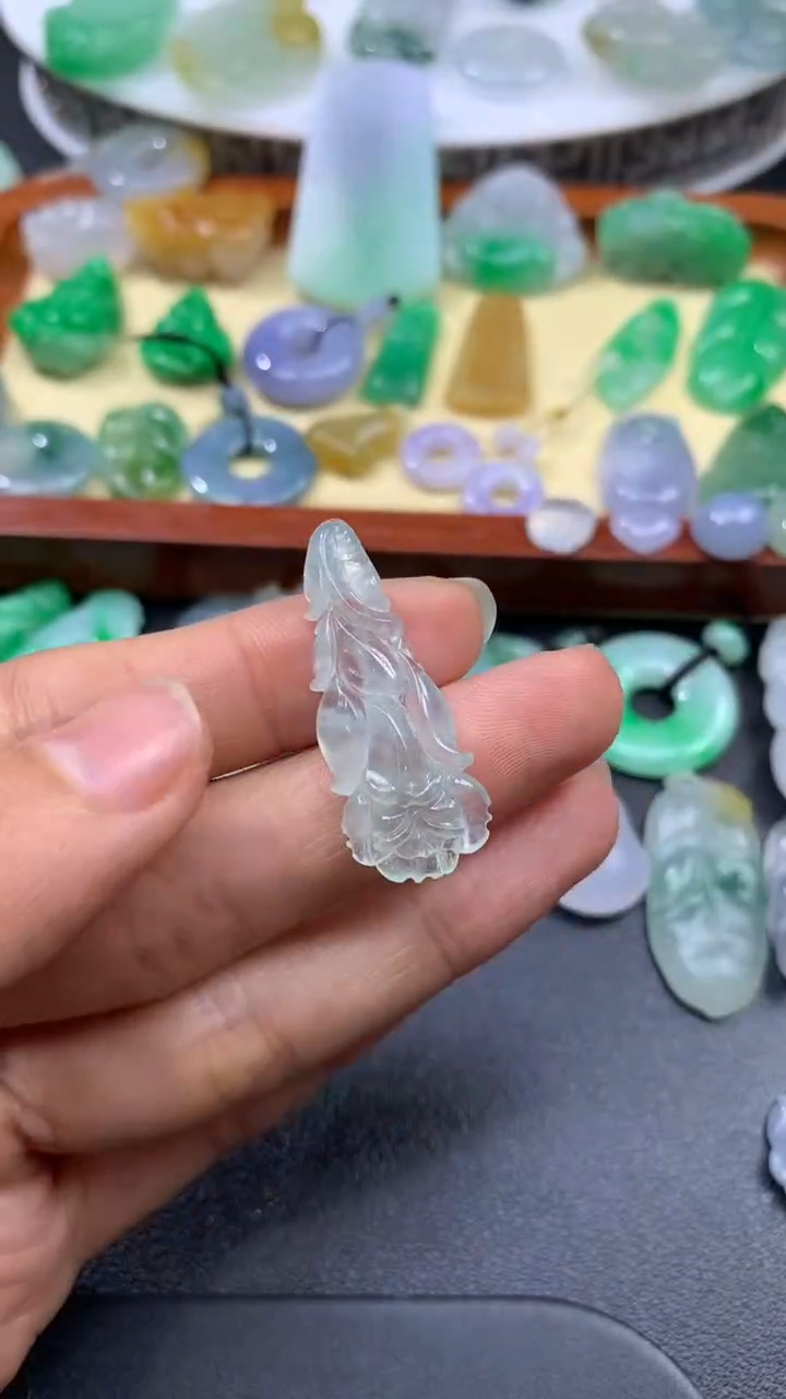 【闪购商品】定制翡翠未镶嵌翡翠