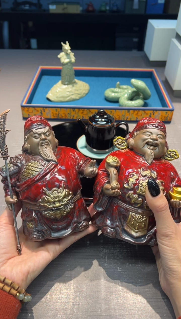 【闪购商品】王顺 小关公（红色）摆件加财神